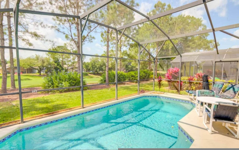 Room 4, Dunes Retreat Villa With Private Pool, Polk