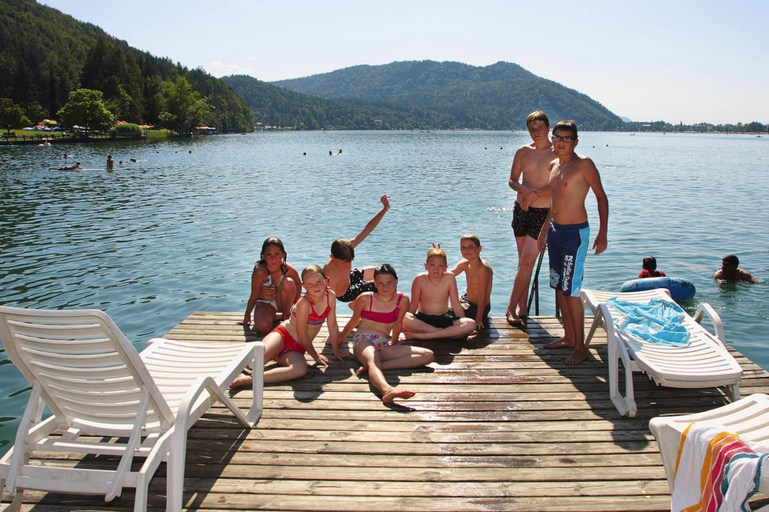 Property grounds, Sunny Holiday Apartment With Balcony on Klopeinersee With Private Beach, Völkermarkt