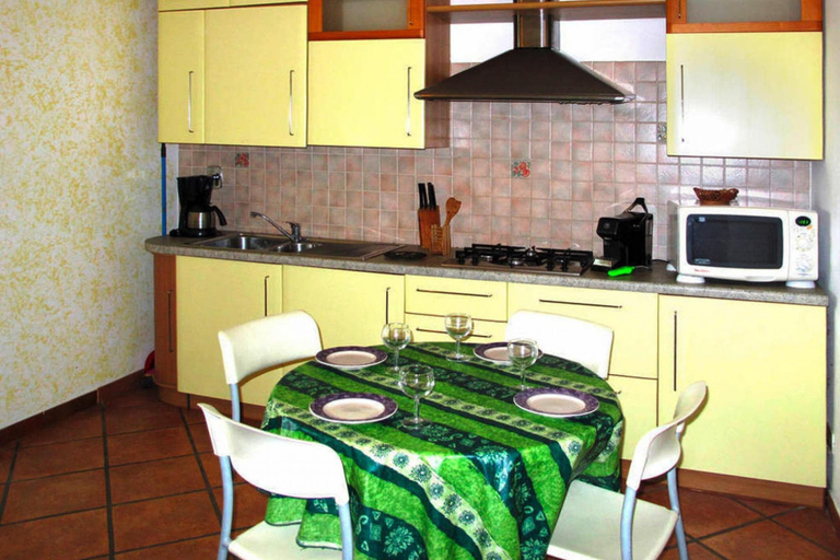 Others 5, Apartment in Imperia with communal pool, Imperia