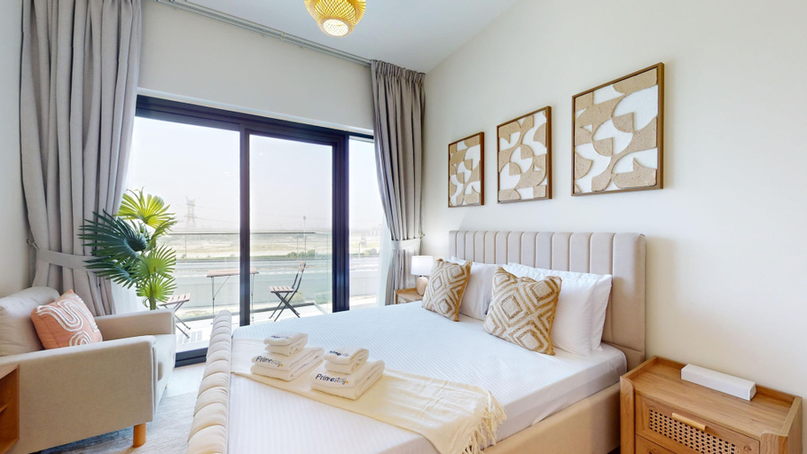 Room 4, Al Meydan - Azizi Riviera 46 - 526, Dubai