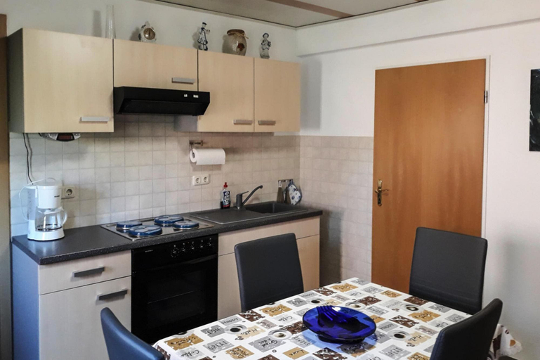 Private kitchen 4, Holiday Home in Katzowwith Garden, Vorpommern-Greifswald