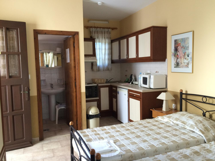 Bathroom 2, Vasilikos Apartments, North Aegean