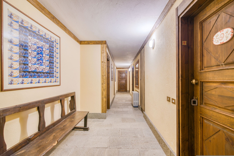 Room 4, Grange Hike Ski - 8C Sestriere, Torino