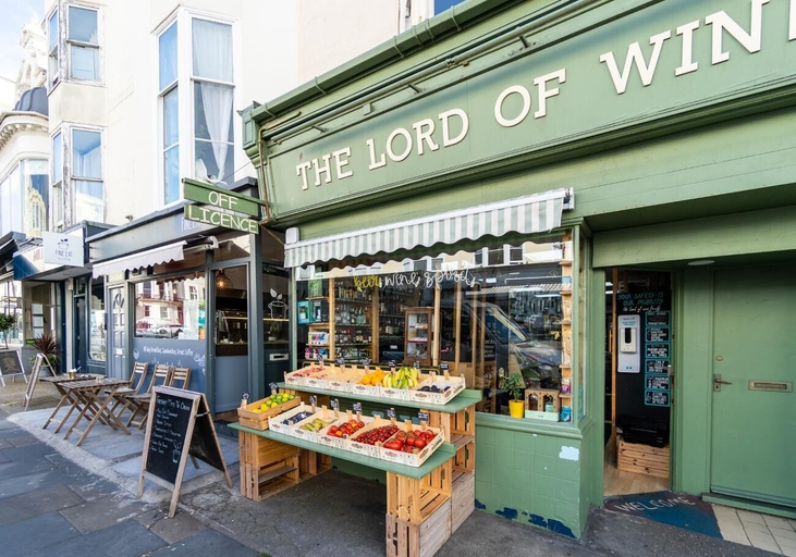 Food & Drinks, Brunswick Fab Pad | By My Getaways, Brighton and Hove