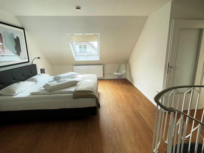 Room, Komfortable Wohnung mit SPA und Pool, Wittmund