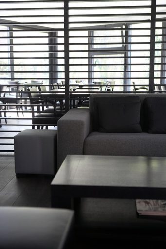 Others 5, Hotel Domus, Antwerpen