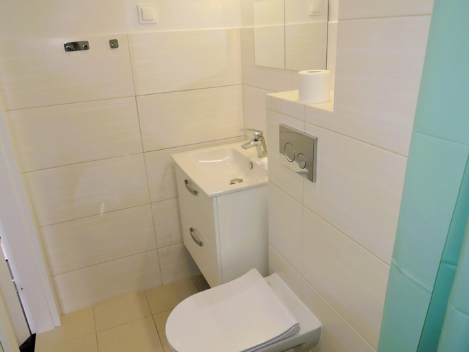 Bathroom 4, Apartment in Rewal Near the Beach, Gryfice