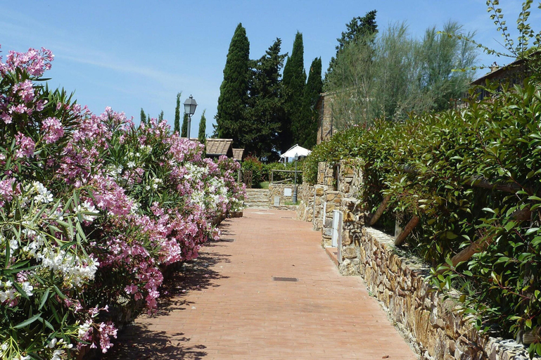 Others 4, Antico Borgo Casalappi, Livorno