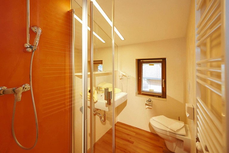 Bathroom, Apartment in Flachau With Parking Space, Sankt Johann im Pongau