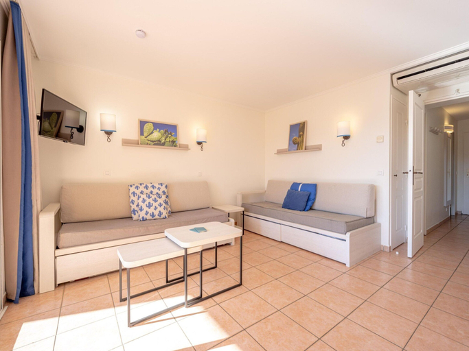 Others 5, Residence Les Calanques, Les Issambres, Var