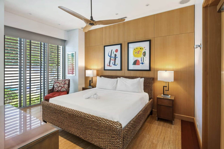 Room 4, Contra House by Brightwild Luxury Home w Pool, Monroe