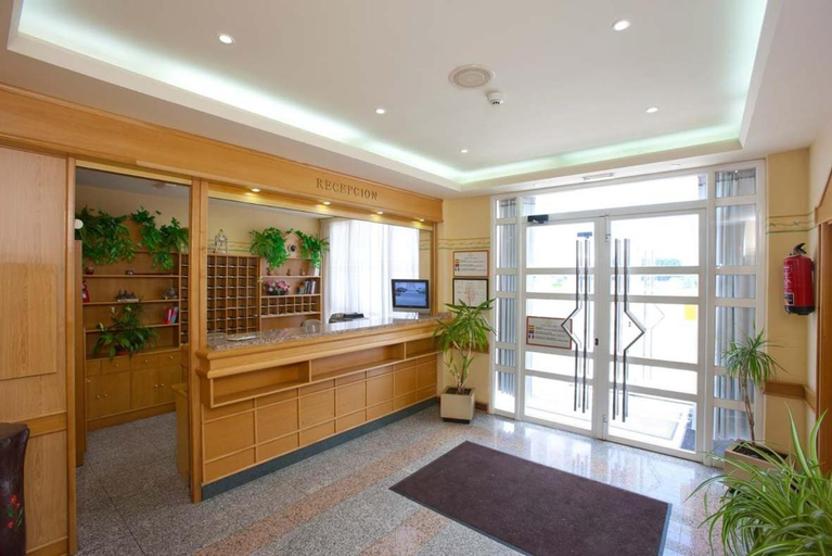 Public Area, Hotel Rio Cabia, Burgos