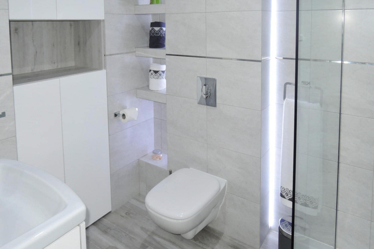 Bathroom, Terraced House Near Baltic Sea and Golf Course, Kamień