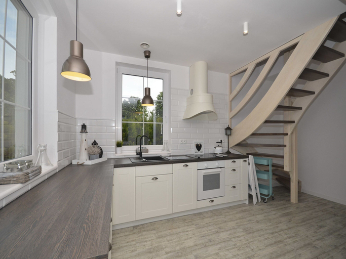 Private kitchen 5, Comfortable Holiday Villa Near Darlowo, Sławno