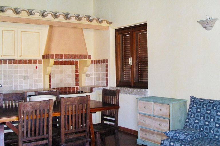 Private kitchen, Apartment in Porto Rotondo Near the Beach, Olbia-Tempio