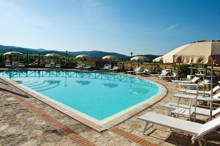 Pool 4, Apartment in Campiglia Marittima, Livorno