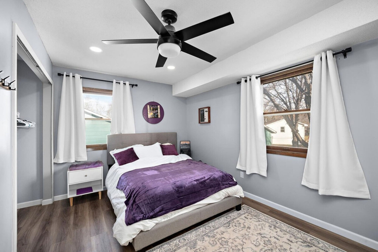 Room 4, Elm Creek Retreat 4Bd in Maple Grove, Hennepin
