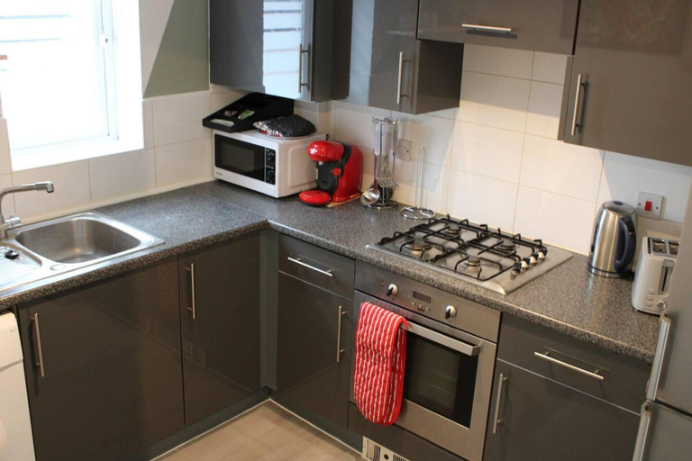 Others 4, Apartment - Sleeps 4 - Garden - Parking, London