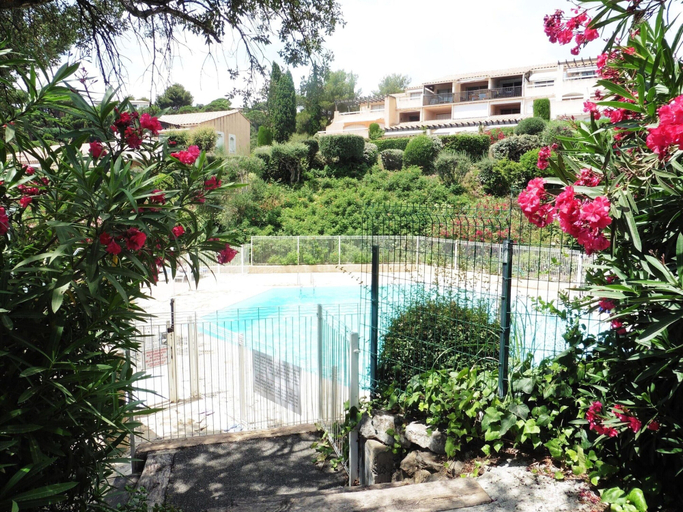 Pool 4, Studio in Sainte-maxime Near Sandy Beaches, Var