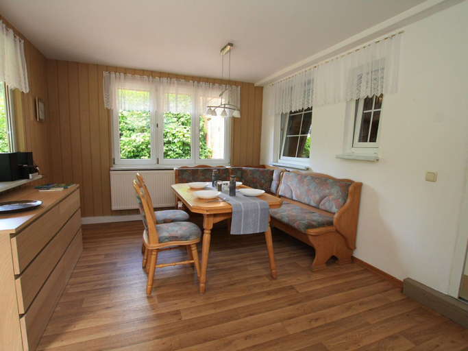 Dining, Ferienhaus in Petersdorf mit Schonem Garten, Mecklenburgische Seenplatte