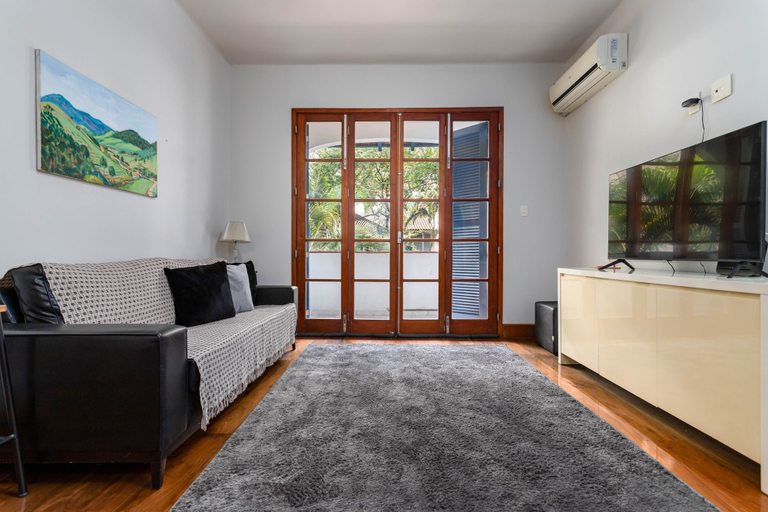 Room 3, Close to the Underground and 10 Minutes From the Beach Mfb302, Rio de Janeiro