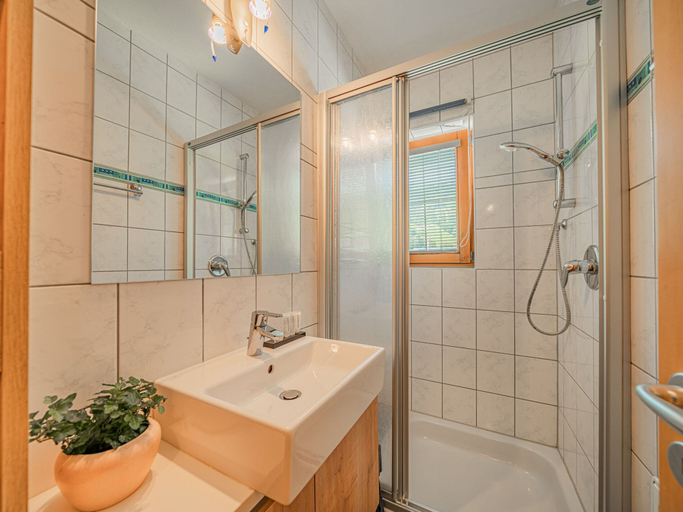 Bathroom 3, Apartment in Brixen Near Wilder Kaiser Gondola, Kitzbühel
