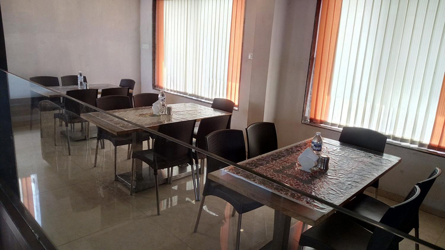 Food & Drinks 5, Hotel Sai Ramanand Shirdi, Ahmadnagar