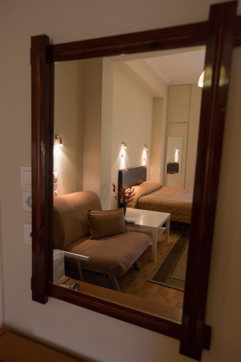 Bedroom 3, Hotel Niki, West Greece
