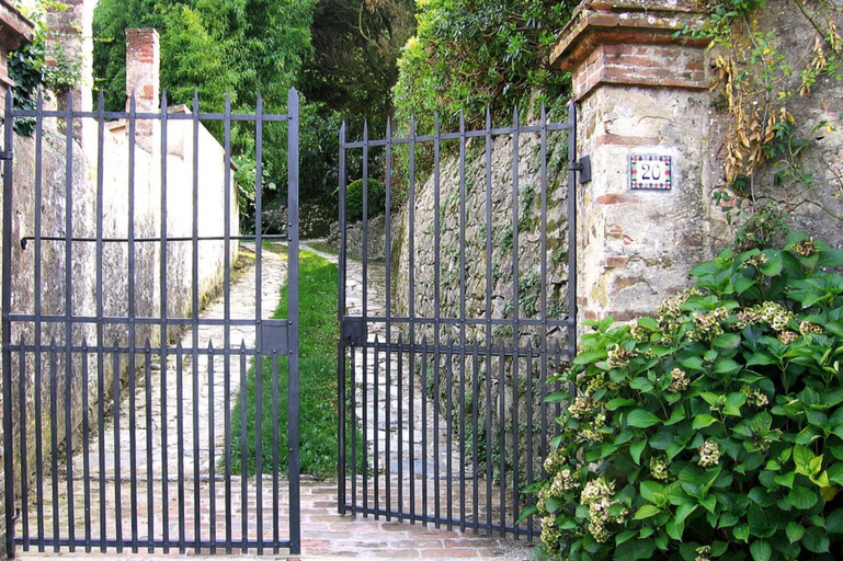 Others 4, Rustic House in Tuscany With Shared Pool, Pisa