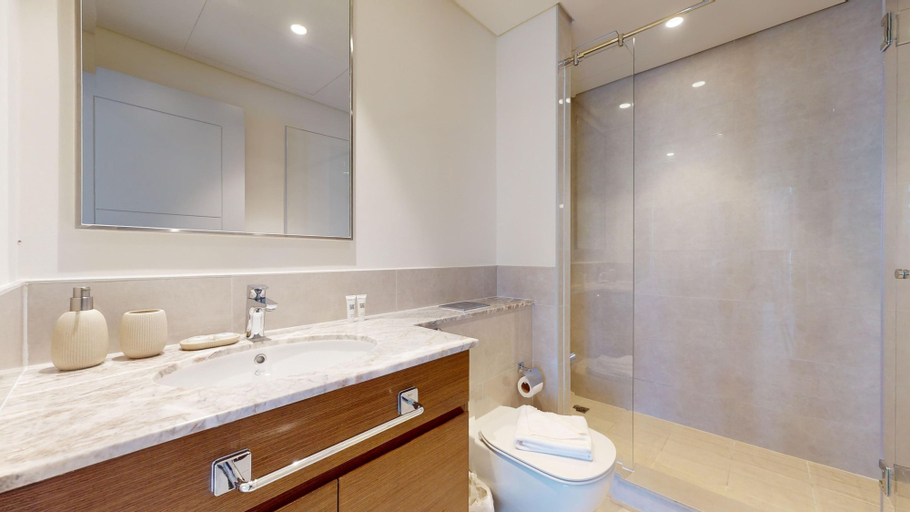 Room 3, Downtown - Forte 1 1705, Dubai