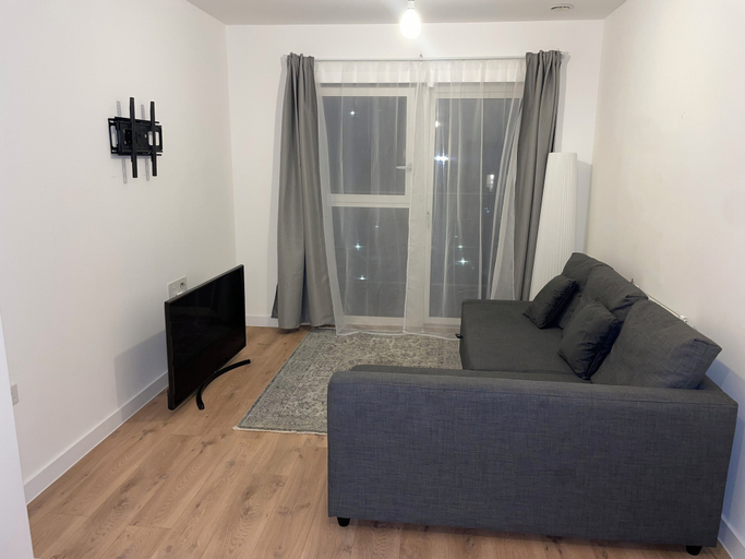 Others 4, New Cosy London Apartment With Garden View, London