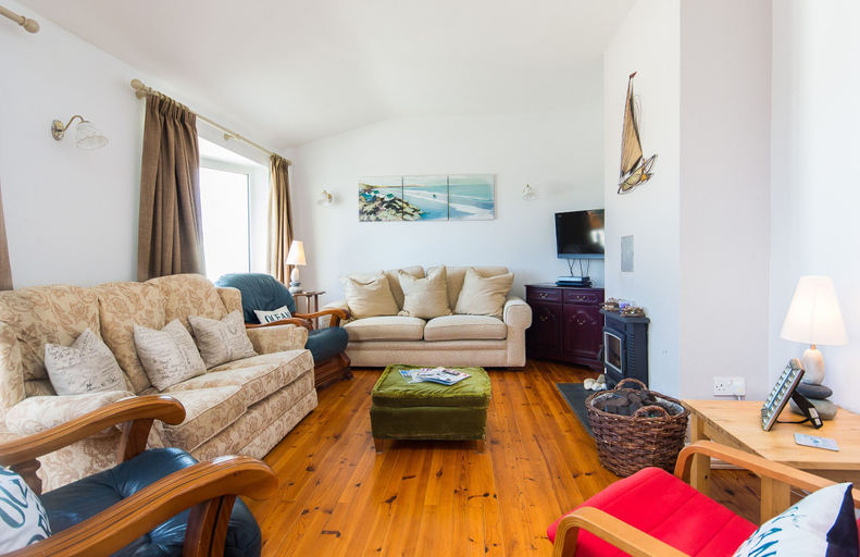 Room 4, Large House With Adjoining Cottage Close to Waterville