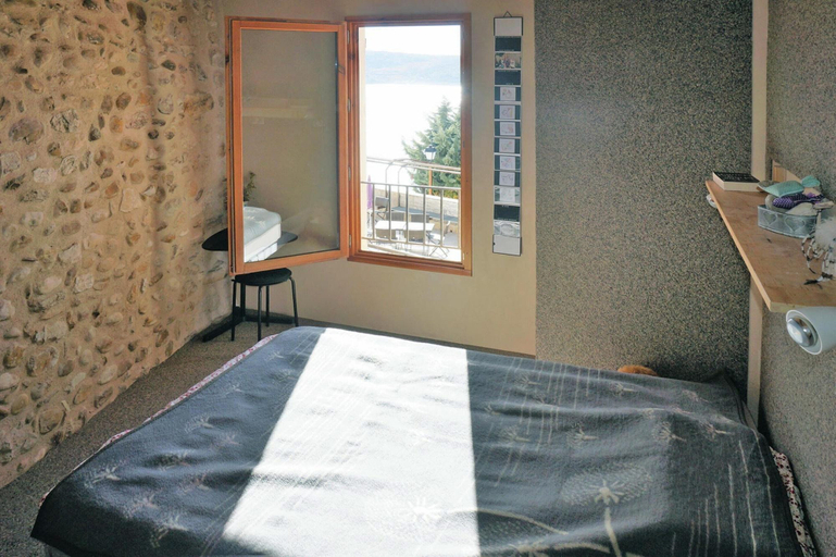 Bedroom 3, Scenic Village Home With Lake Panorama, Alpes-de-Haute-Provence
