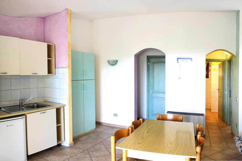 Private kitchen 4, Apartment in Cannigione Near Sea Beach, Olbia-Tempio