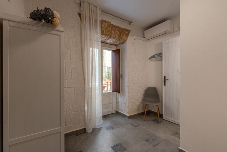 Room 4, Casa Delle Travi Alla Kalsa by Wonderful Italy, Palermo