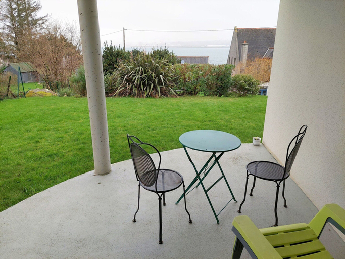 Dining 4, Villa With Panoramic sea View, Finistère