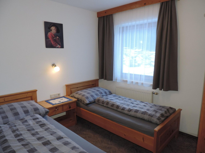 Bedroom 2, Apartment in Ischgl Near Ski Lift, Landeck
