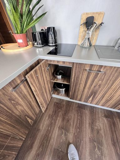 Private kitchen 5, Cozy London Apartment With Great Location, London