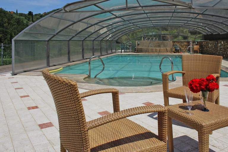 Pool 2, Premium Villa With Terrace, Lucca