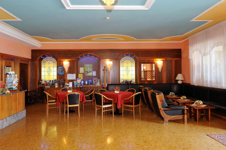 Food & Drinks 5, Park Hotel Jolanda, Verona