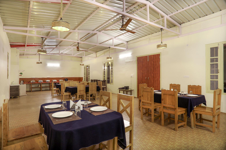 Food & Drinks 5, Blossom Hideaway , Bageshwar