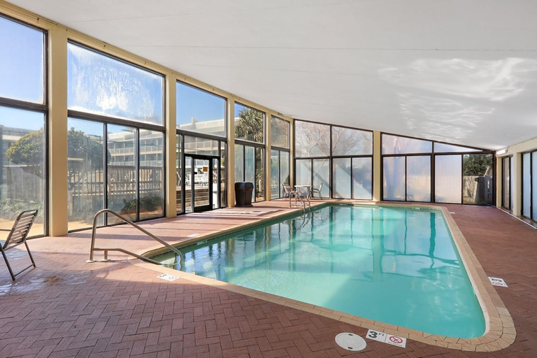 Room 2, Seaside Beach 2102- Beachside Ground Floor, Baldwin