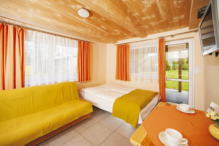 Room 2, Holiday Cottage With Terrace, Kolobrzeg, Kołobrzeg