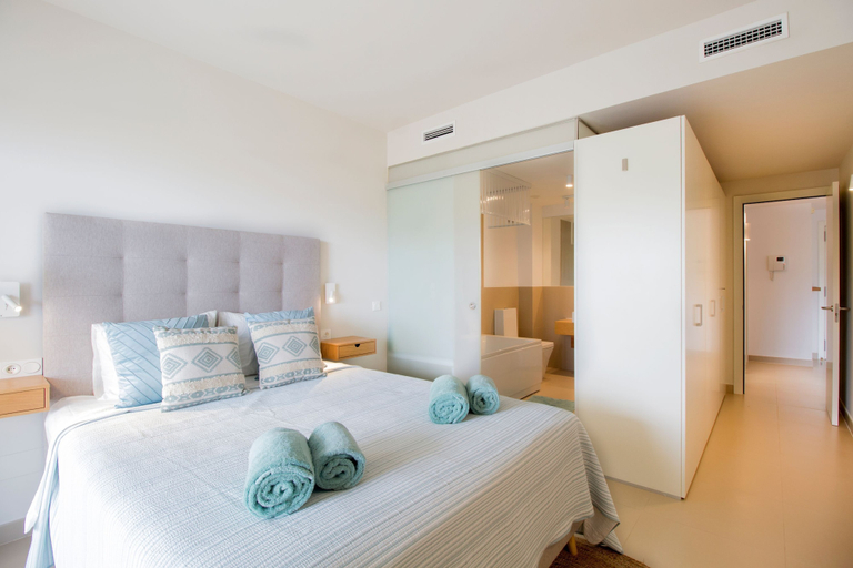 Room 2, Happy Travel South Beach 5-2b, Málaga