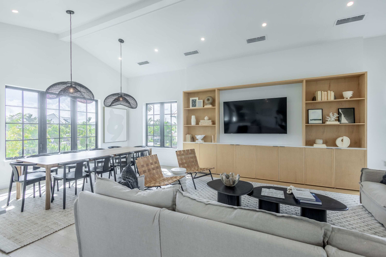 Room 5, Brand New Catchlight House With Private Pool, Monroe