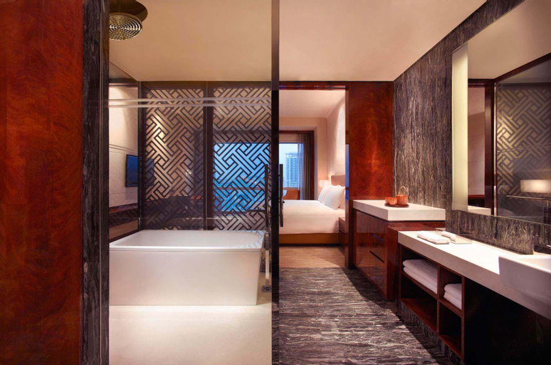 Bathroom 25