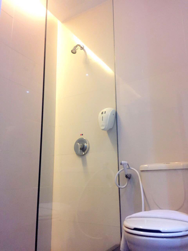 Bathroom 4