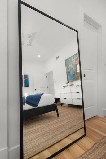 Room 5, Casa Padr n Gorgeous Home Steps to 7th Ave, Hillsborough