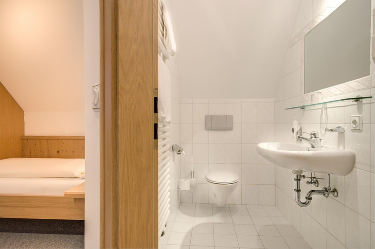 Bathroom 3, Hotel Gasthof zur Post, München