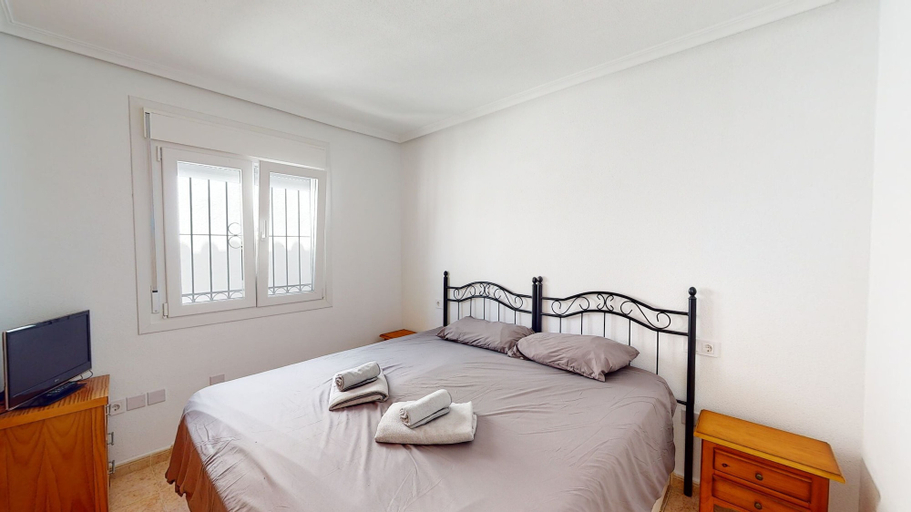 Room 5, Sucina 3-bed Villa, Sleeps 6 & Pet Friendly, Murcia